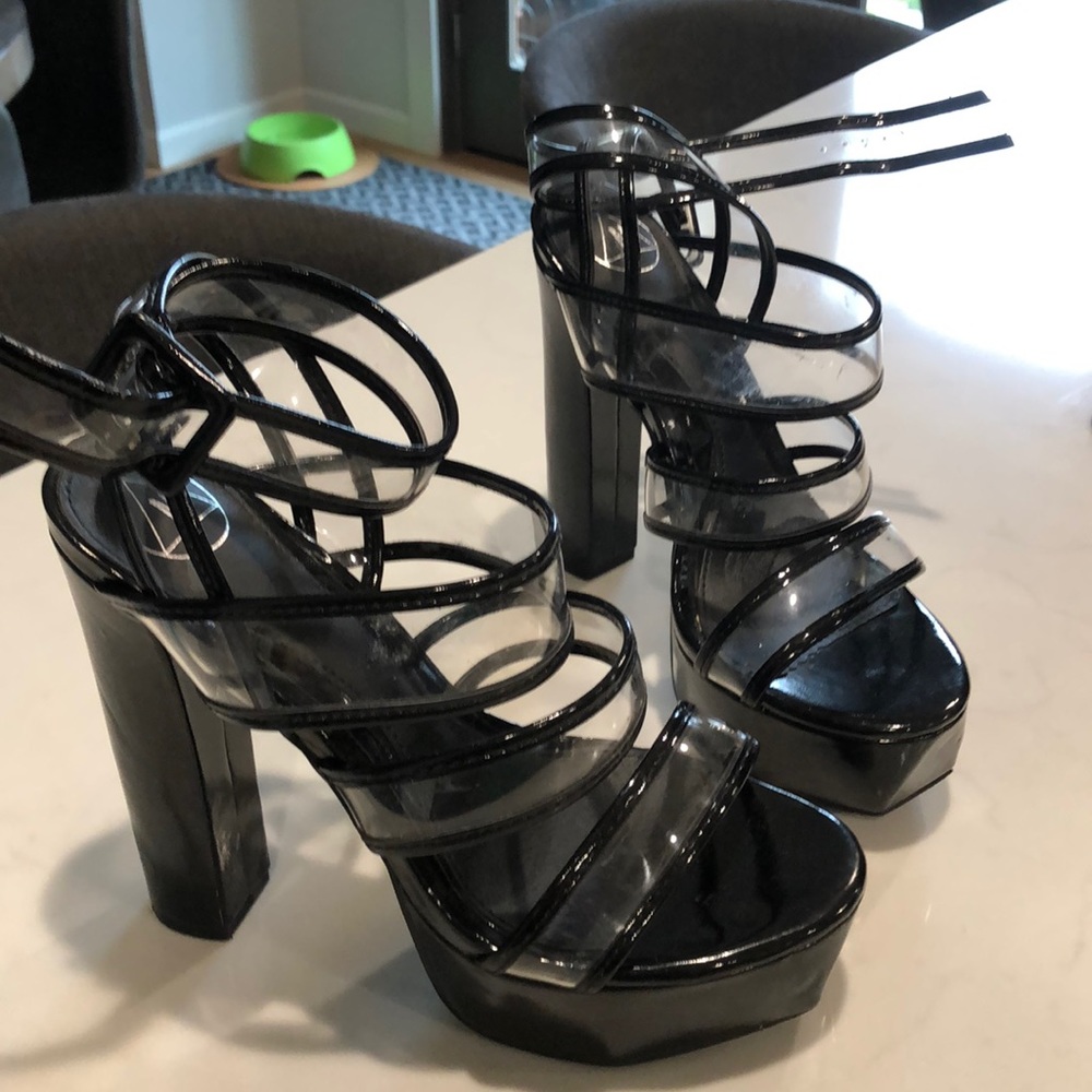 Missguided ankle wrap black/clear heels